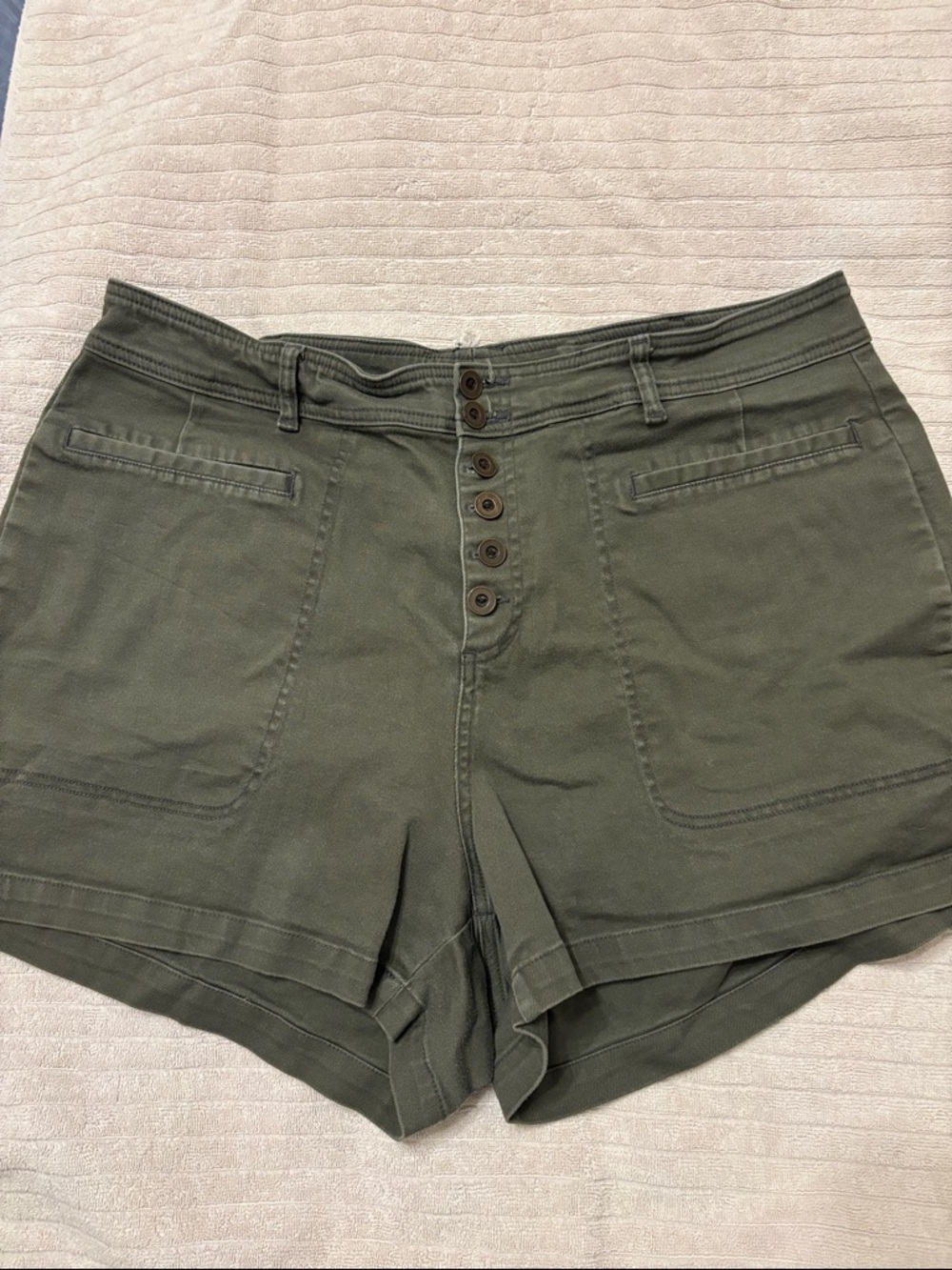 Ava & Viv Olive High-Waist Button Front Shorts